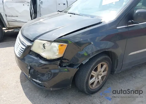 2011 Chrysler Town & Country Touring из США, поврежденный, VIN 2A4RR5DG8BR682128